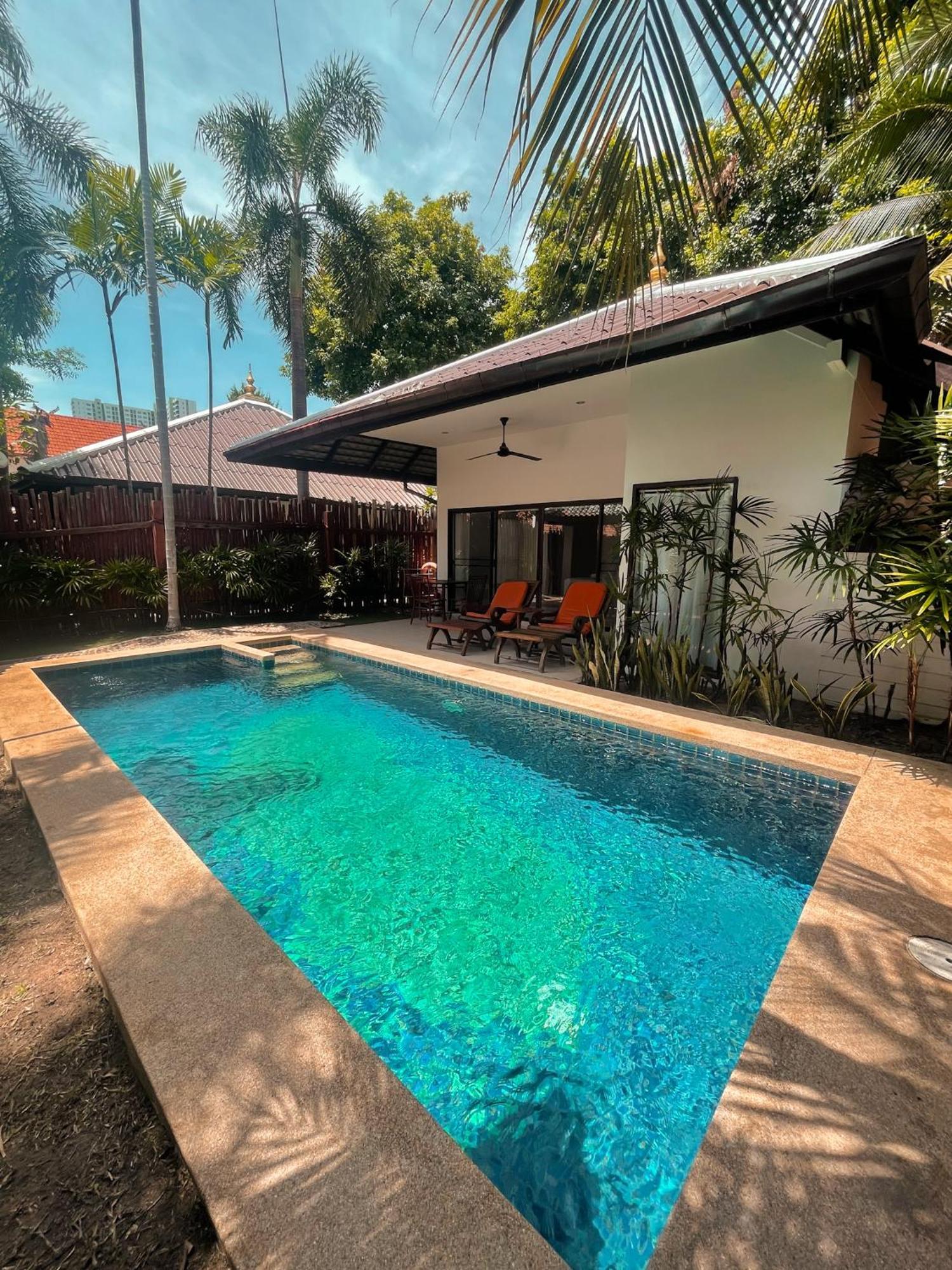 Villa Raya Resort Private Pool Villas Pattaya Quarto foto
